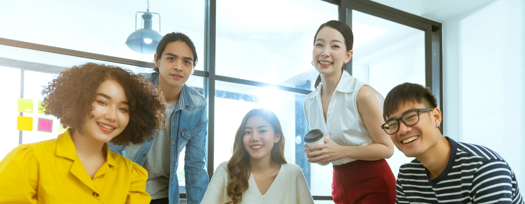 与全球最佳雇主  凯发光电<br>
一起探索未来职涯可能