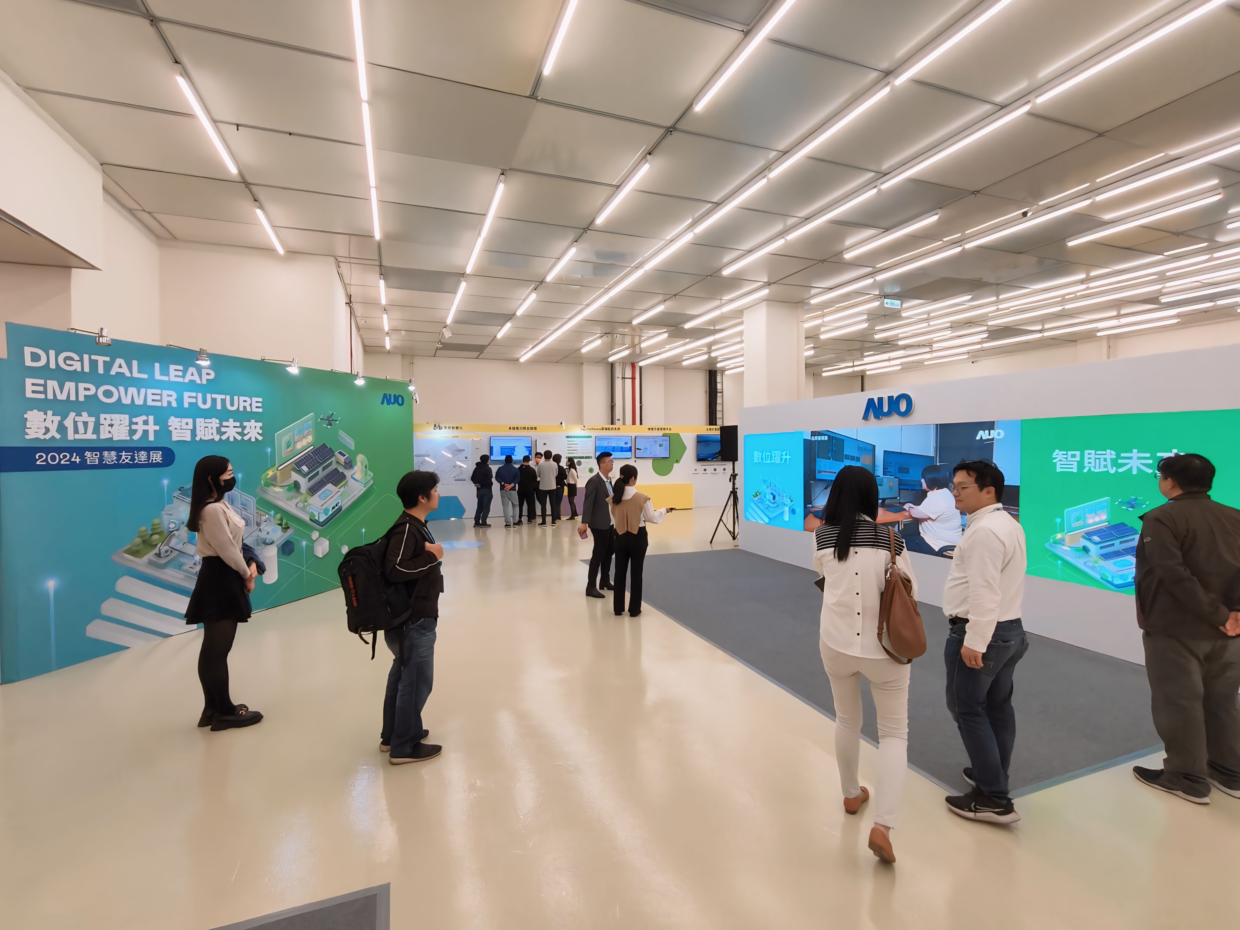 2024智能凯发展邀集生态圈伙伴共同参展，从数字应用、净零减碳到能源发展，创造全方位永续商机，携手生态圈伙伴迈向永续未来