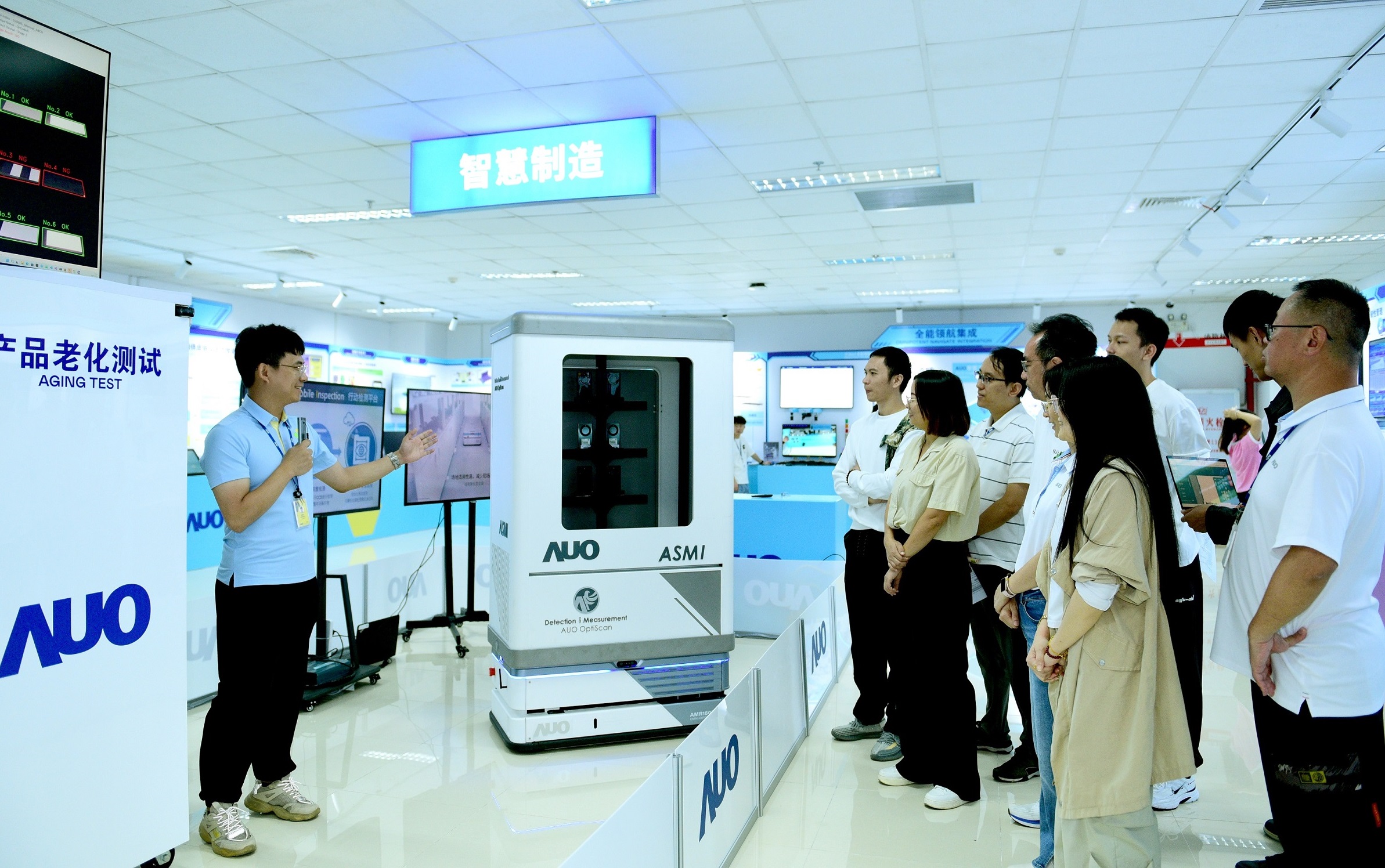 凯发厦门将5G+ABC技术串联生产管理全流程，打通研发、采购、生管、制程、设备、质量等产品全生命周期制造流程，完成数字化设计、智慧供应链、智能座舱、全流程设备管理、数据驱动优化、智慧在线检测、智慧品管等自适应生产模式升级